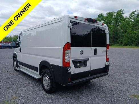 Used 2025 RAM ProMaster 2500 w/ U-Haul Equipment Group FWD image 4