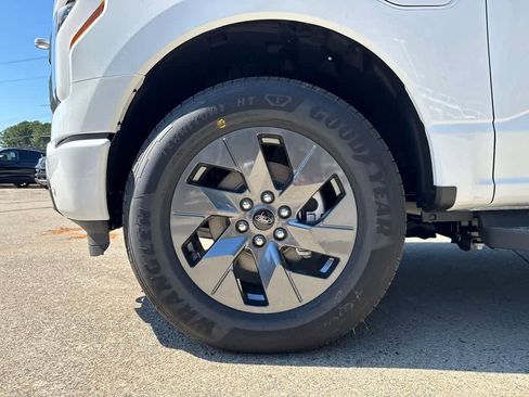 New 2025 Ford F150 Lightning Flash image 9