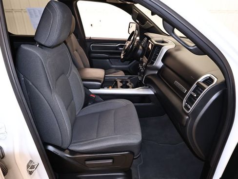 Used 2021 RAM 1500 Big Horn AWD/4WD image 21