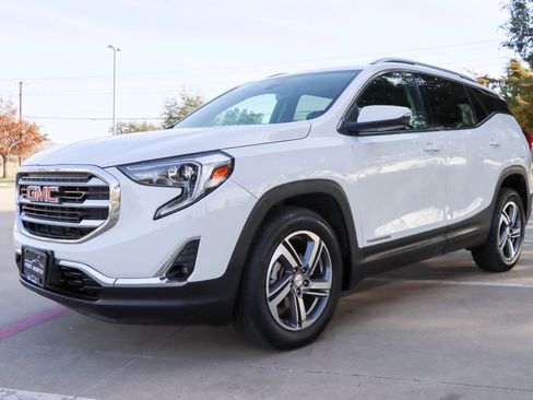 Used 2021 GMC Terrain SLT AWD/4WD image 3