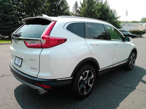 Used 2018 Honda CR-V Touring image 6