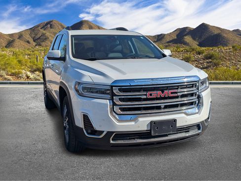 Used 2023 GMC Acadia SLT w/ Technology Package image 3