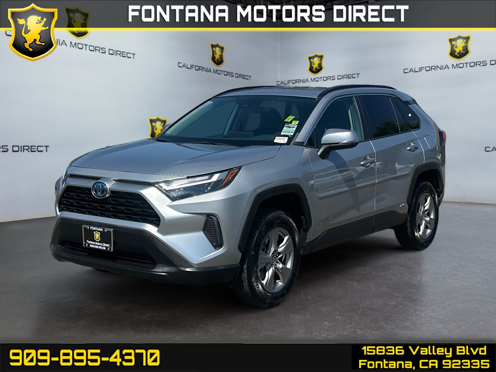 Used 2023 Toyota RAV4 LE AWD/4WD image 1