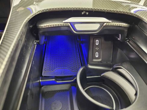 New 2025 Mercedes-Benz GLC 300 4MATIC image 32