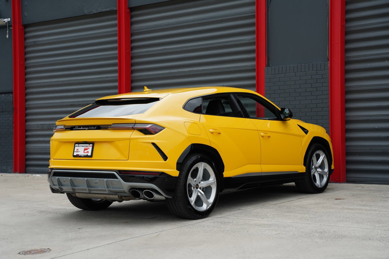Used 2021 Lamborghini Urus AWD/4WD image 19