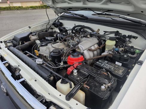 Used 2000 Toyota Tacoma 4x4 Regular Cab image 43