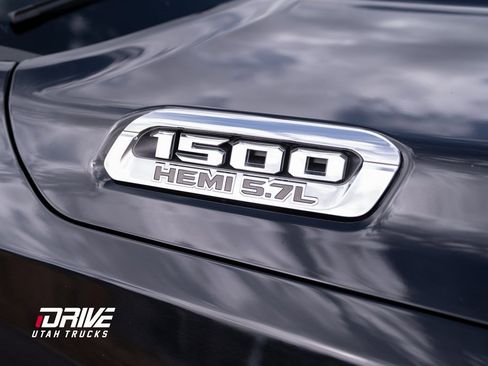 Used 2019 RAM 1500 Limited image 11