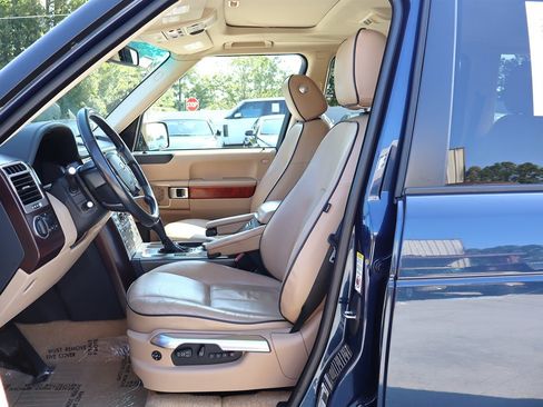 Used 2012 Land Rover Range Rover HSE AWD/4WD image 18