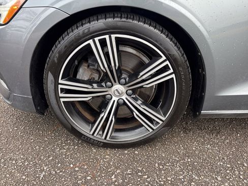 Used 2019 Volvo S60 T6 Inscription image 7