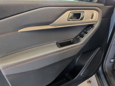 New 2026 Ford Explorer Active AWD/4WD image 13