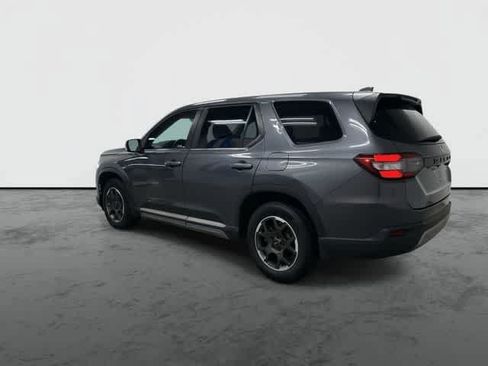 Used 2024 Honda Pilot EX-L image 9