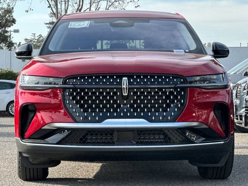 New 2026 Lincoln Nautilus Premier image 3