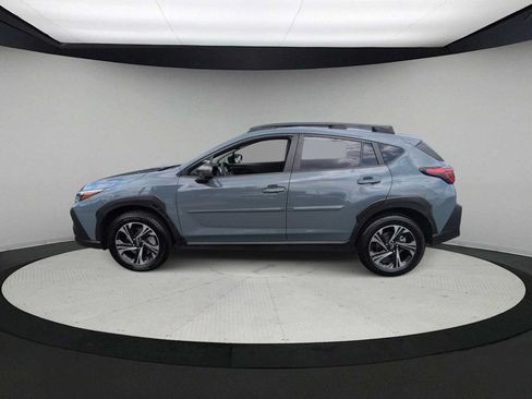 Used 2024 Subaru Crosstrek 2.0i Premium AWD/4WD image 5