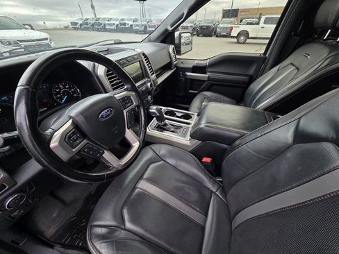 Used 2018 Ford F150 Platinum w/ Equipment Group 701A Luxury image 10