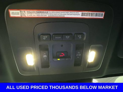 Used 2025 Toyota Camry XSE FWD image 31