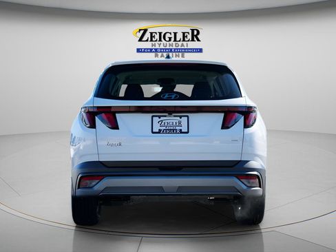 Certified 2025 Hyundai Tucson SE AWD/4WD image 7