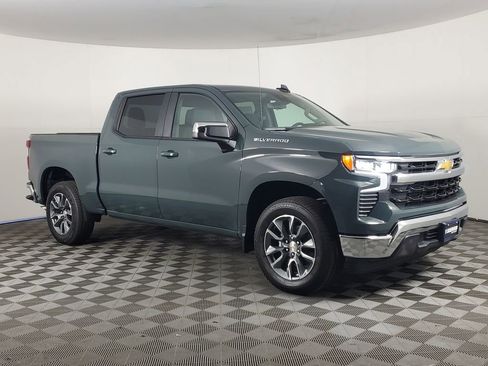 New 2026 Chevrolet Silverado 1500 LT image 2