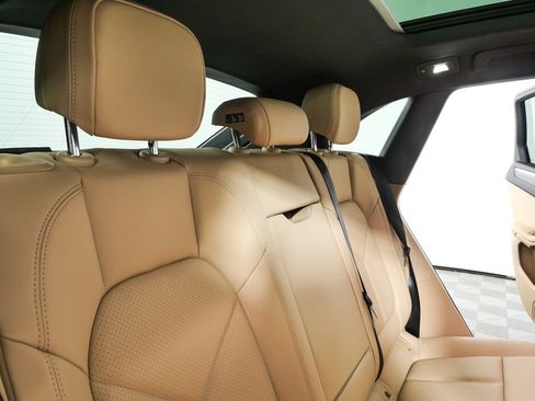 New 2026 Porsche Macan AWD/4WD image 24