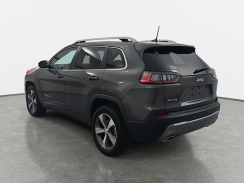 Used 2021 Jeep Cherokee Limited w/ Elite Package image 5