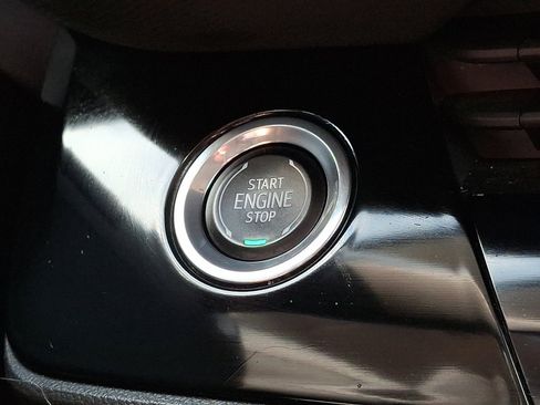 Used 2024 Buick Envision Preferred AWD/4WD image 22