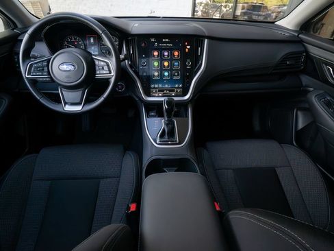 Certified 2025 Subaru Outback Premium AWD/4WD image 18