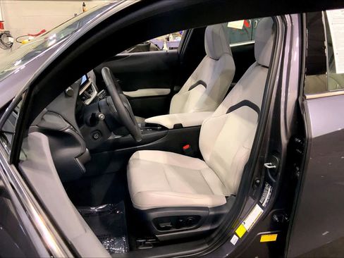 Certified 2025 Lexus UX 300h Premium image 7