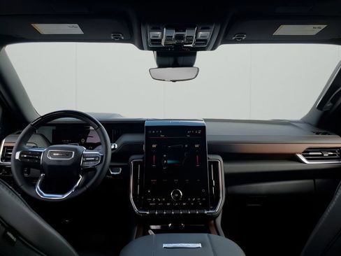 New 2026 GMC Yukon Denali w/ Denali Reserve Package image 24