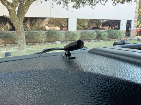 Used 2013 Jeep Wrangler Unlimited Sahara w/ Connectivity Group image 28