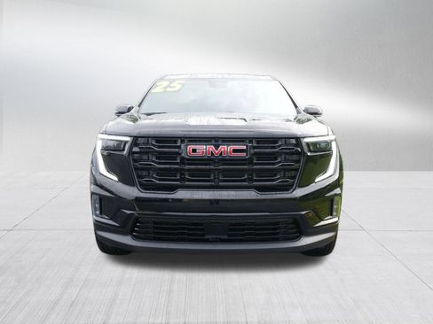 New 2025 GMC Acadia Elevation w/ Elevation Premium Package image 8