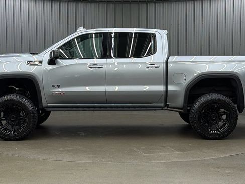 Used 2026 GMC Sierra 1500 AT4 w/ AT4 Premium Package AWD/4WD image 2