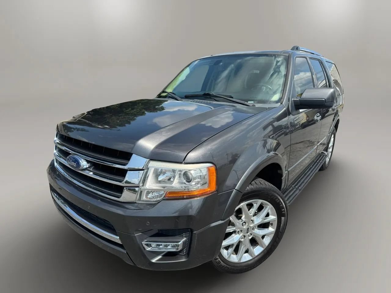 Used 2017 Ford Expedition Limited RWD image 1