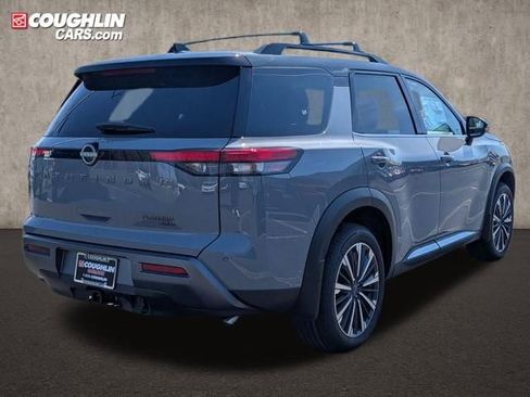 New 2026 Nissan Pathfinder Platinum image 8