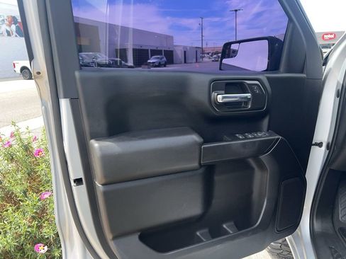 Used 2022 Chevrolet Silverado 1500 Custom w/ Rally Edition image 7