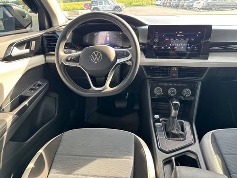 Used 2025 Volkswagen Taos S FWD image 27