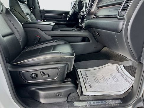 Used 2022 RAM 1500 Limited w/ Body-Colour Bumper Group AWD/4WD image 36
