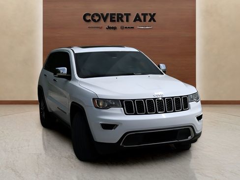 Used 2019 Jeep Grand Cherokee Limited AWD/4WD image 8