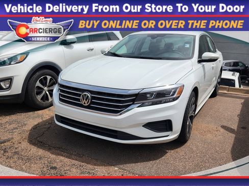 Used 2021 Volkswagen Passat 2.0T SE FWD image 1