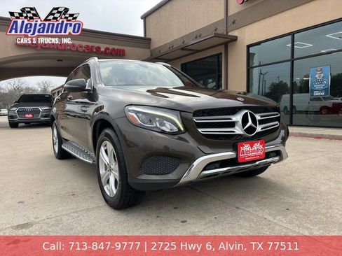 Used 2018 Mercedes-Benz GLC 300 GLC300 image 1