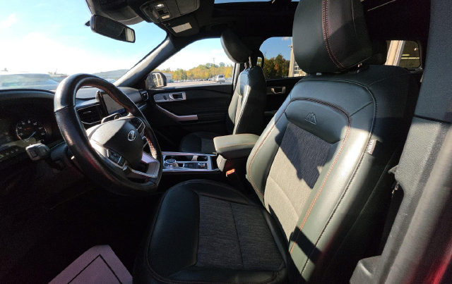 Used 2023 Ford Explorer Timberline w/ Timberline Technology Package AWD/4WD image 6
