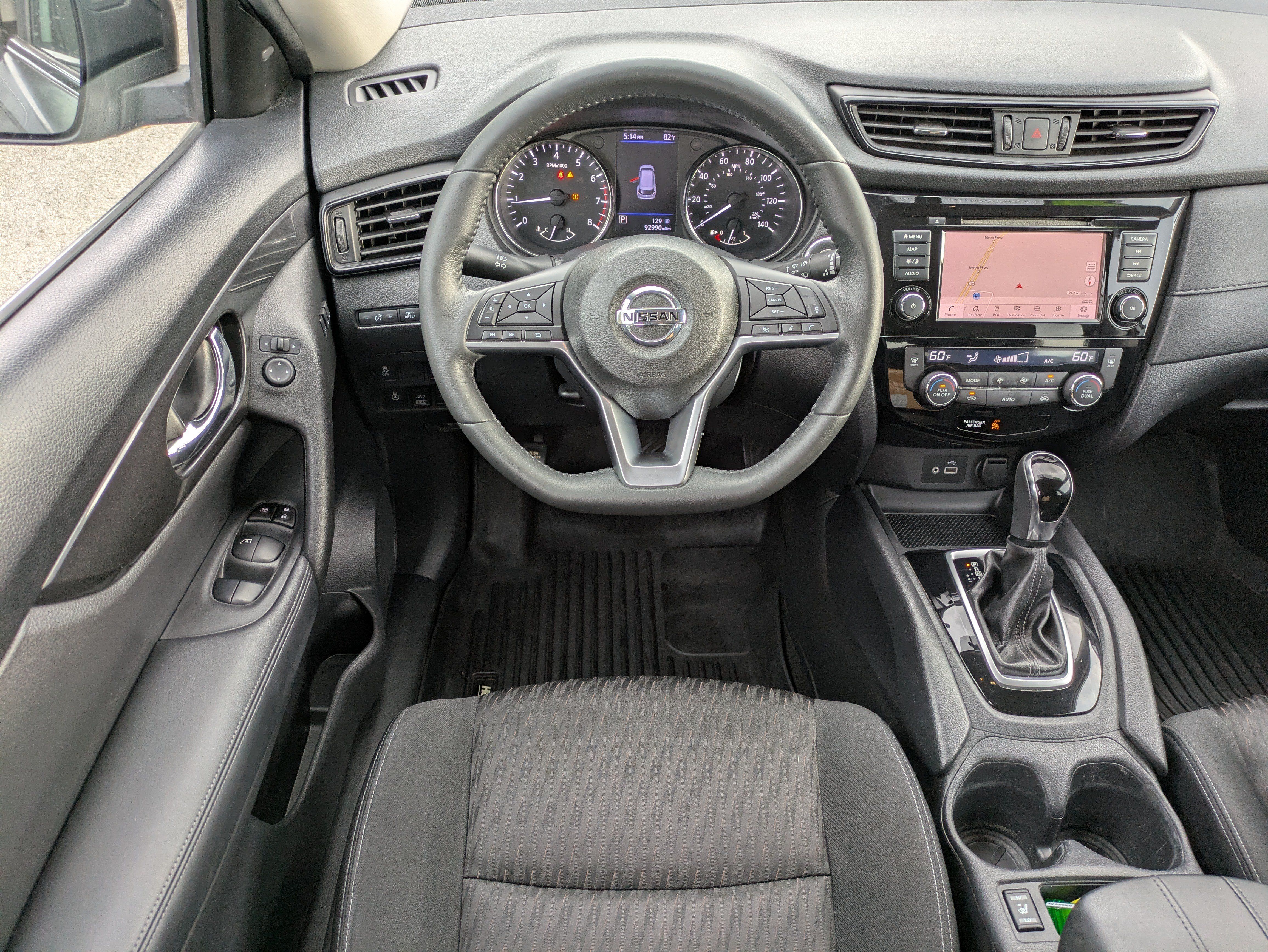 Used 2018 Nissan Rogue SV w/ Premium Package AWD/4WD image 15