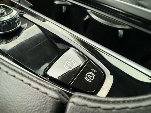 Used 2024 Volvo XC90 B6 Plus w/ Protection Package Premier image 29