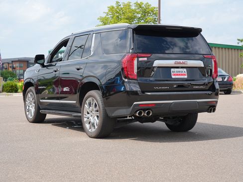 Used 2021 GMC Yukon Denali AWD/4WD image 5