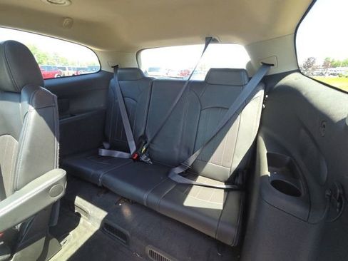 Used 2015 Buick Enclave Leather AWD/4WD image 18