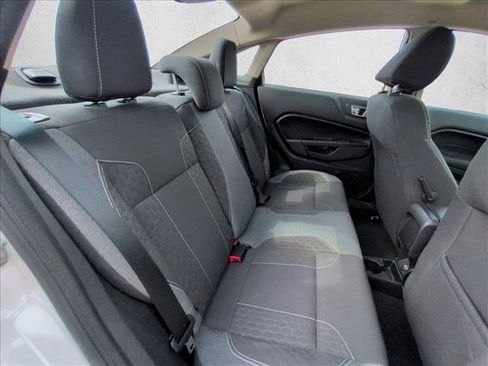Used 2014 Ford Fiesta SE w/ Equipment Group 201A FWD image 14
