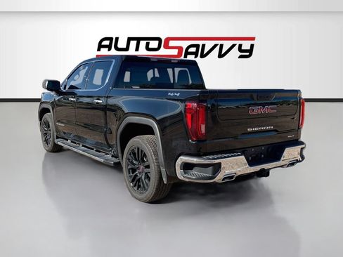Used 2025 GMC Sierra 1500 SLT w/ SLT Premium Plus Package AWD/4WD image 5