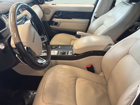 Used 2020 Land Rover Range Rover Long Wheelbase Autobiography AWD/4WD image 6