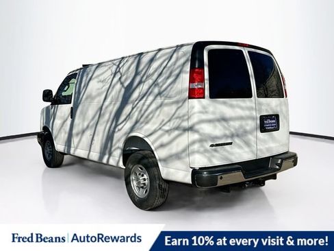 New 2025 Chevrolet Express 2500 w/ Chrome Appearance Package RWD image 5