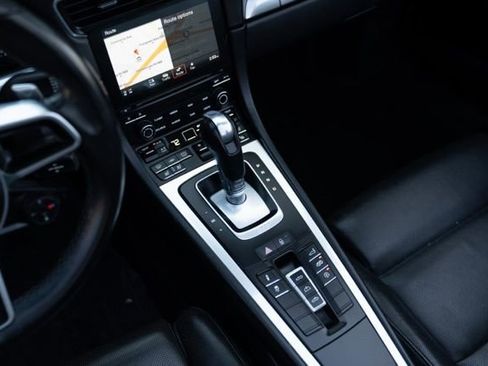 Used 2019 Porsche 911 Carrera image 35