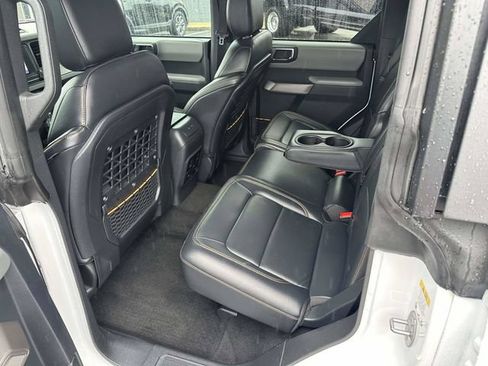 Certified 2022 Ford Bronco Badlands AWD/4WD image 14