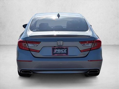 Used 2018 Honda Accord Sport image 6